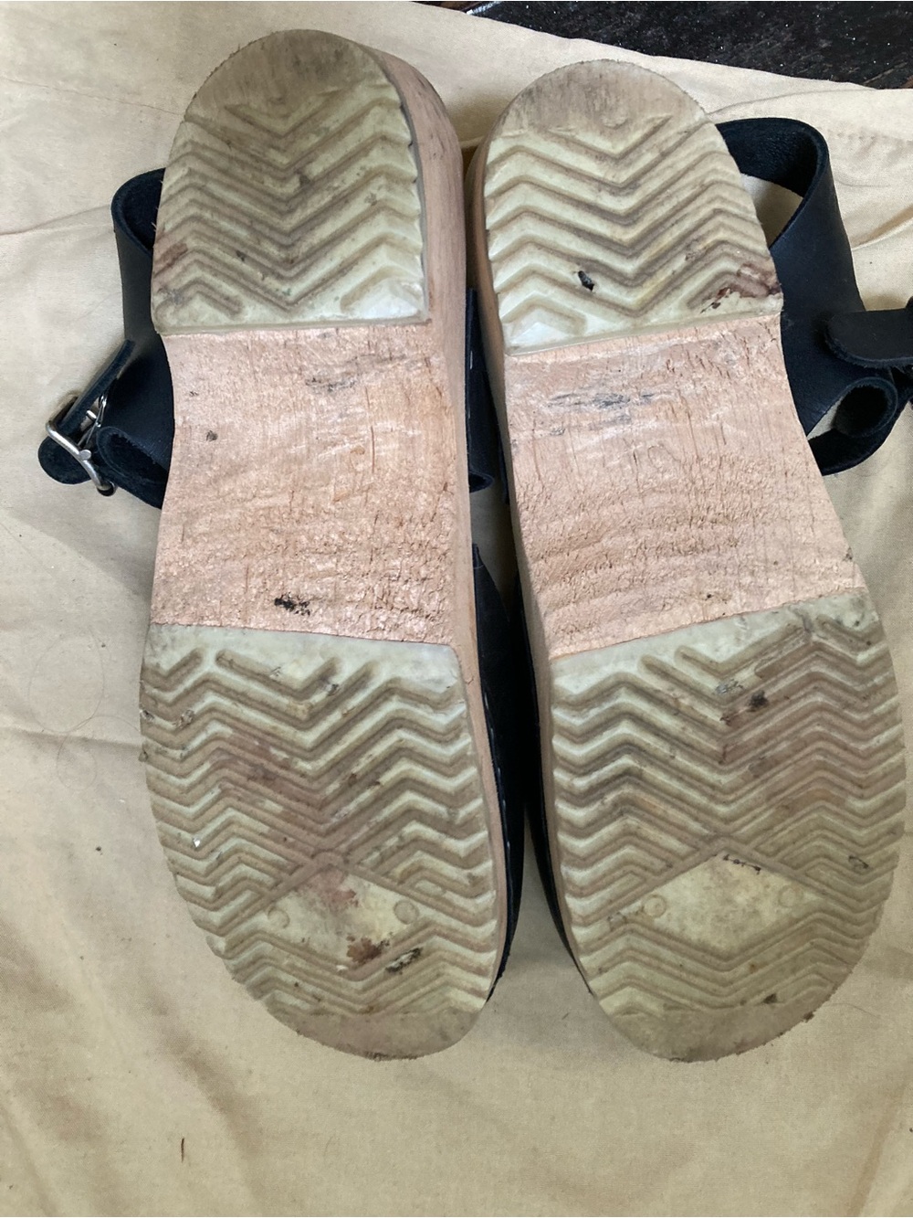 Lotta From Stockholm Black Leather Clog Sandals with Wooden Sole - Picture 4 of 4